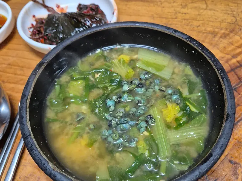 올뱅이국밥