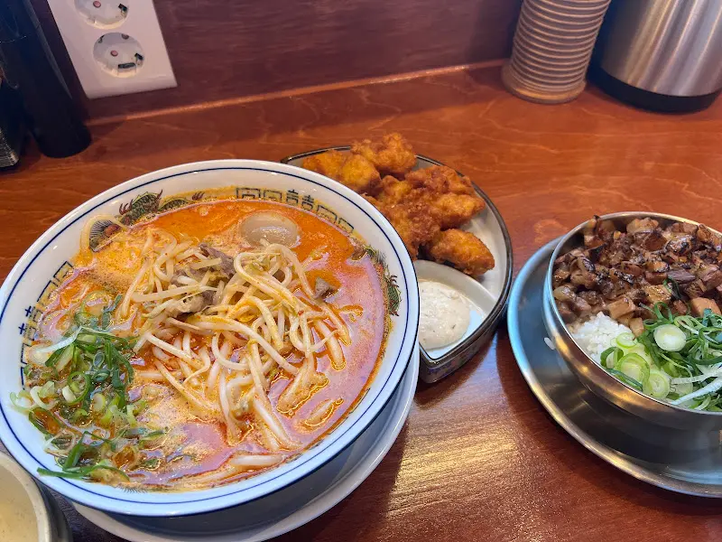 마블 라멘, 토리 가라아게, 미니 차슈덮밥