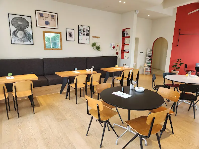 아늑한 공간에서 즐기는 브런치