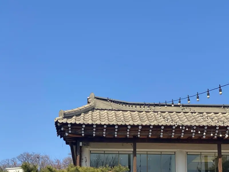 로마옥 지붕