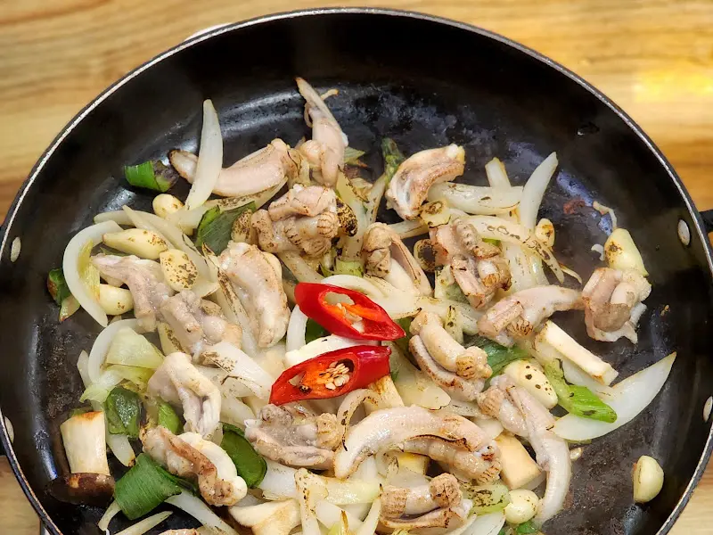 소금 꼼장어 구이