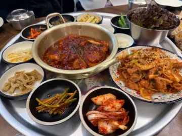 제주 현지인 맛집! 해녀 사장님이 끓여주는 밥도둑 갈치조림 꼭 먹어봐