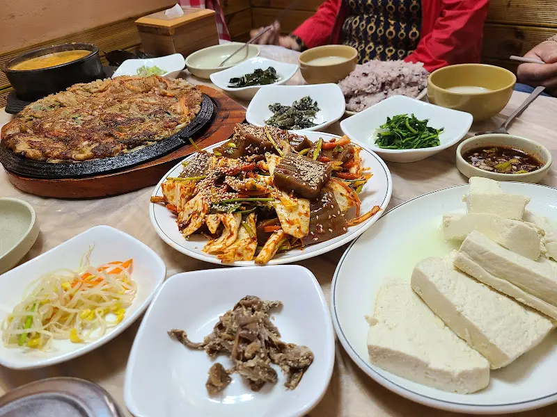 더덕정식 한상차림