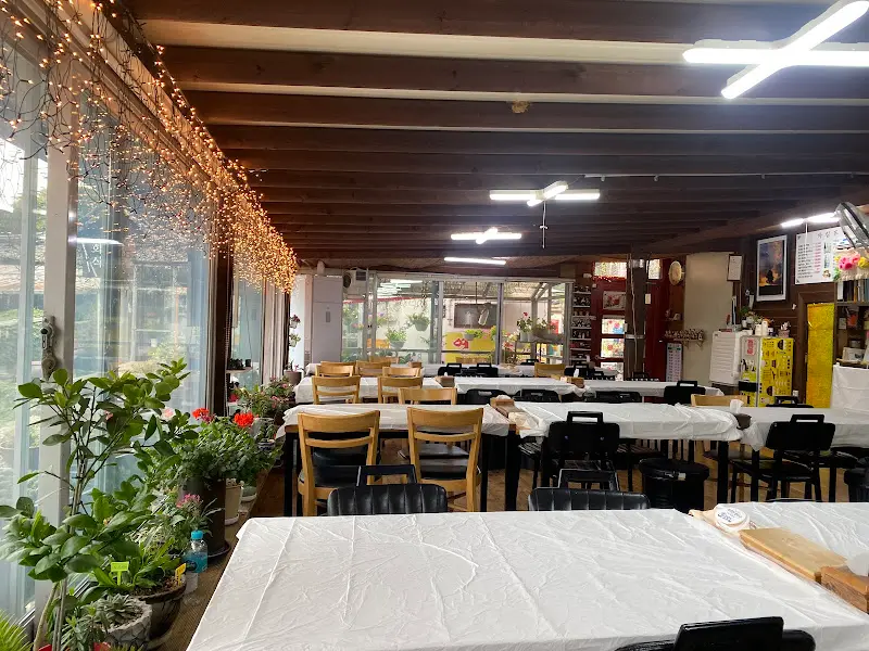 연송 내부 인테리어