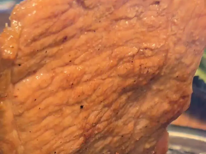 잘 구워진 고기