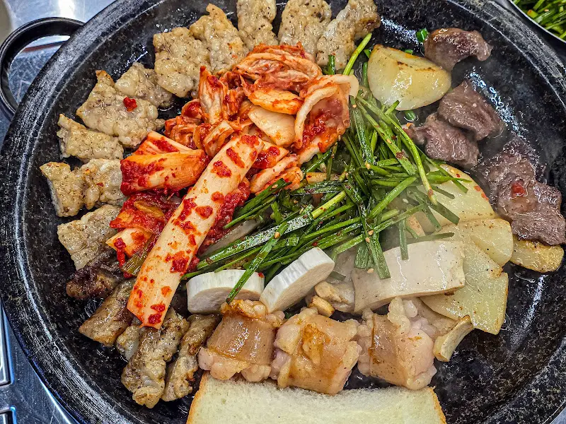 곱창 모듬 한상 차림