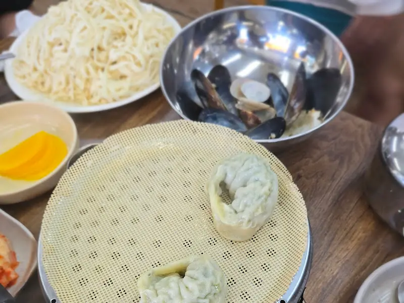 칼국수와 해산물