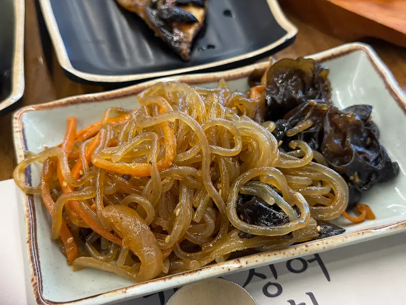 화덕으로간고등어 양주고읍점 잡채