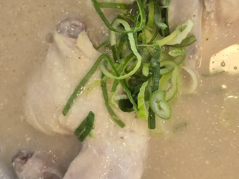 닭칼국수의 비주얼