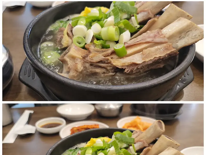 뚝배기에 담긴 갈비탕