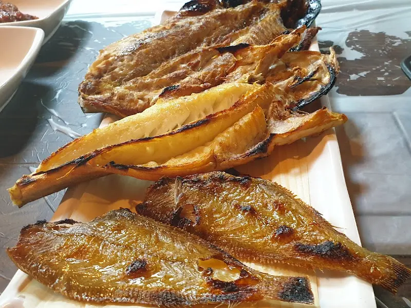 구워진 생선 단독 샷