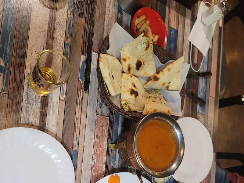 플레인 난과 소스