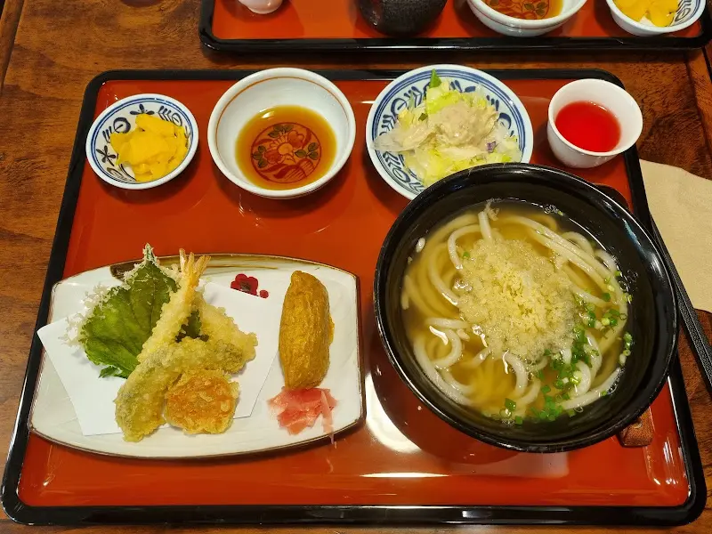 가케우동 정식 한상차림