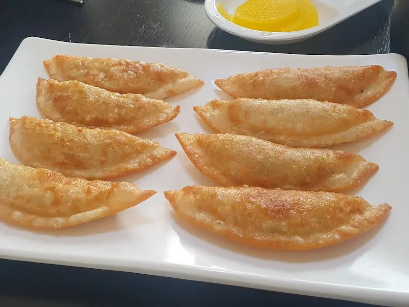 겉바속촉 군만두