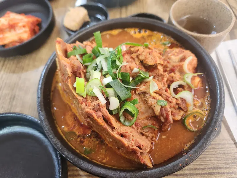 뼈해장국 근접샷