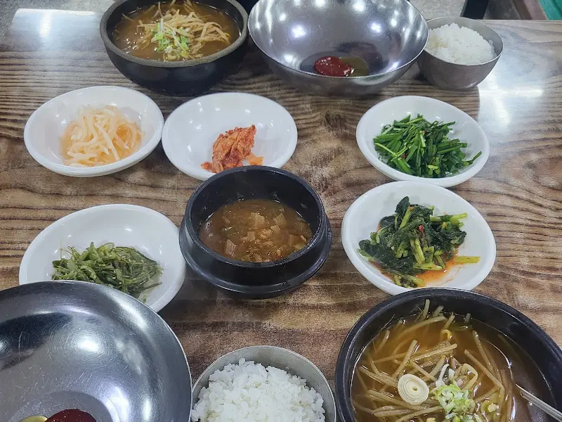 선짓국과 비빔밥의 조화