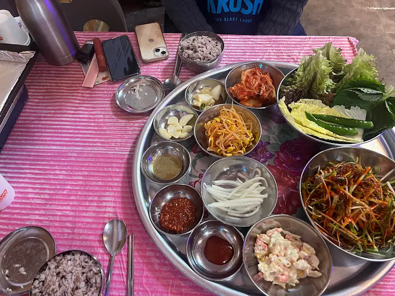 깔끔한 테이블 세팅