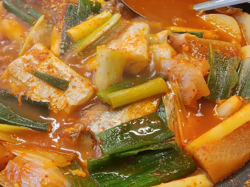 갈치 뚝배기 클로즈업