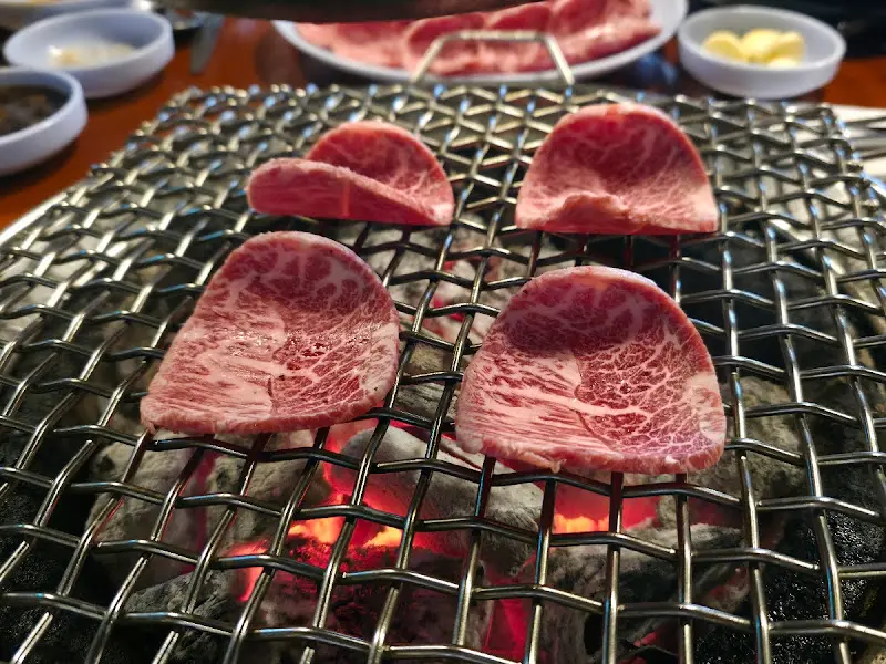 초원의 한우 등심 주물럭