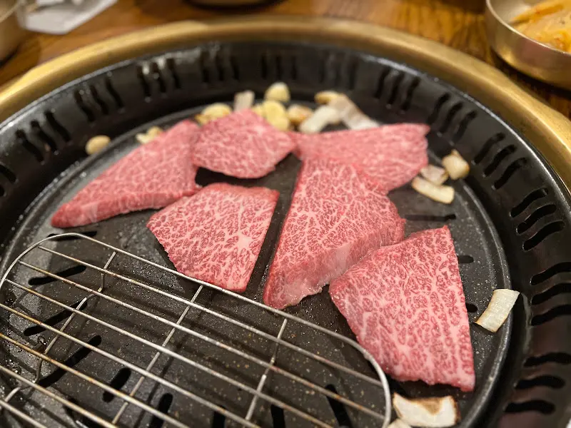 환상적인 마블링의 한우