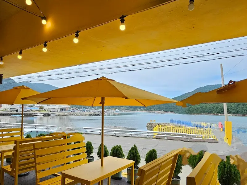 노랑버떵 테라스