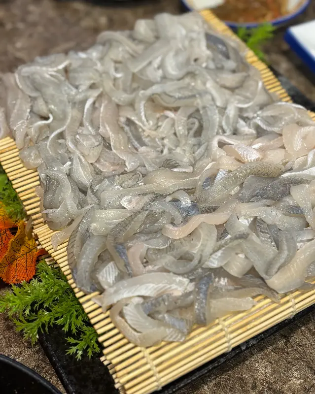 영롱한 참가자미회