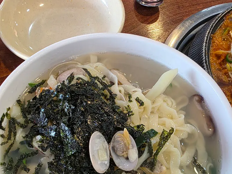 바지락칼국수