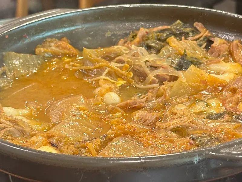 보글보글 끓는 김치찜