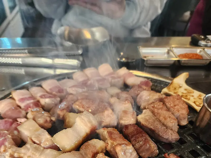 지글지글 익어가는 흑돼지