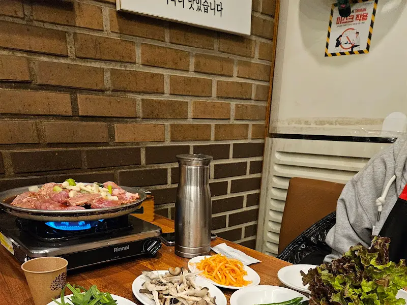 쫄갈비와 곁들여 먹는 반찬