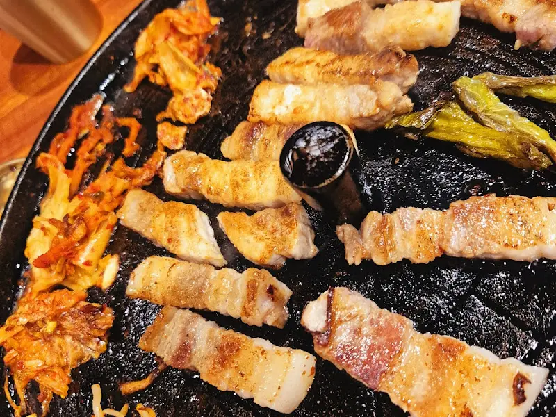 솥뚜껑 삼겹살 구이