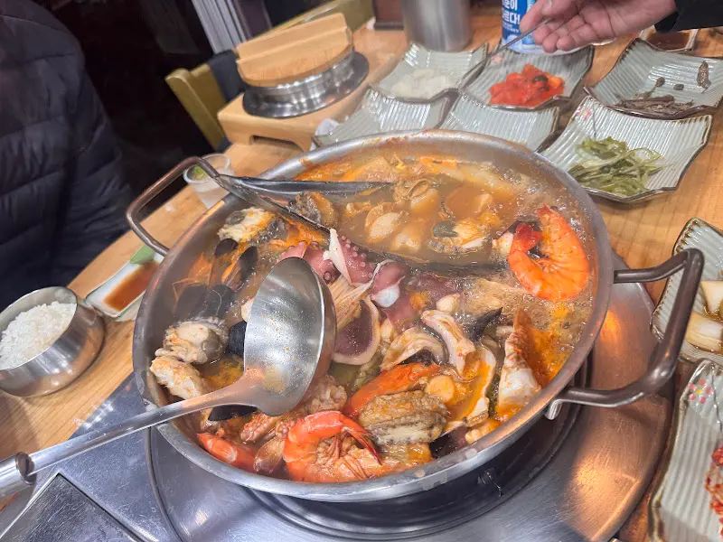 해물탕 끓는 모습
