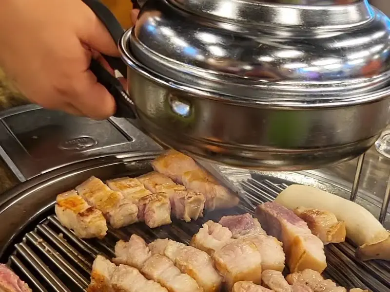 열무밭에돈 구워주는 삼겹살