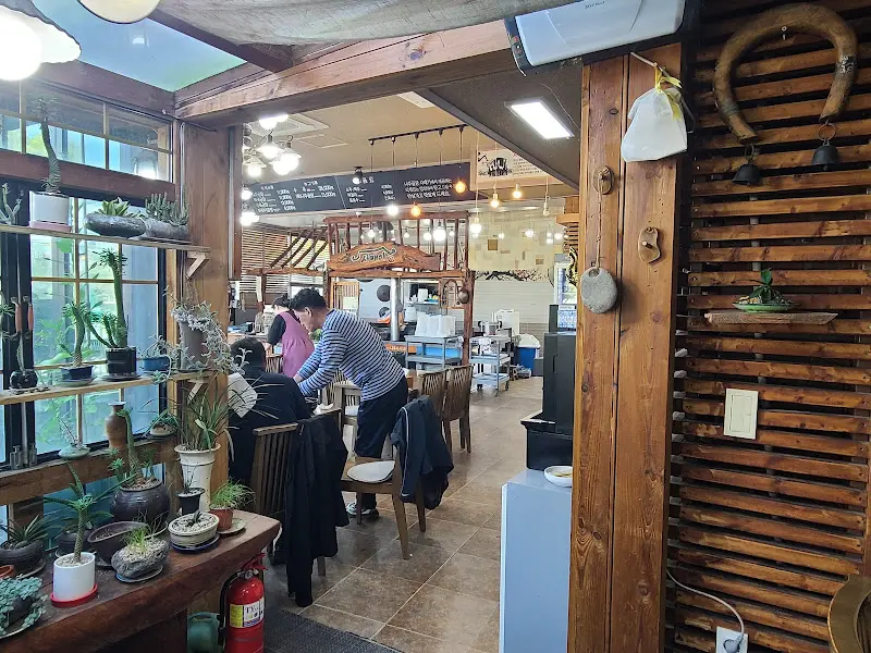 사매기 곰탕 내부