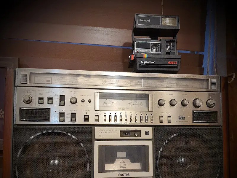 가게 내부 레트로 소품