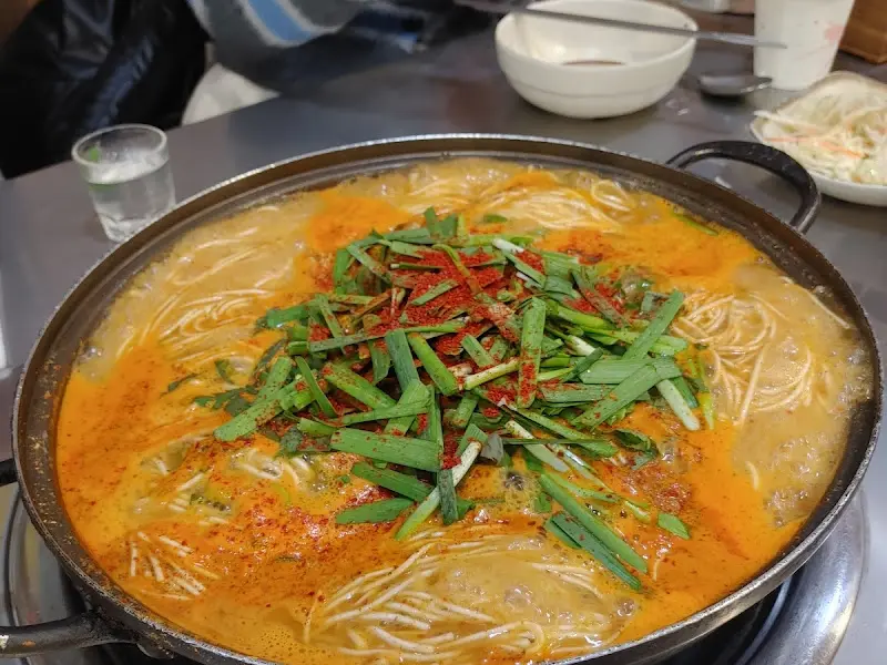 소면이 들어간 추어탕