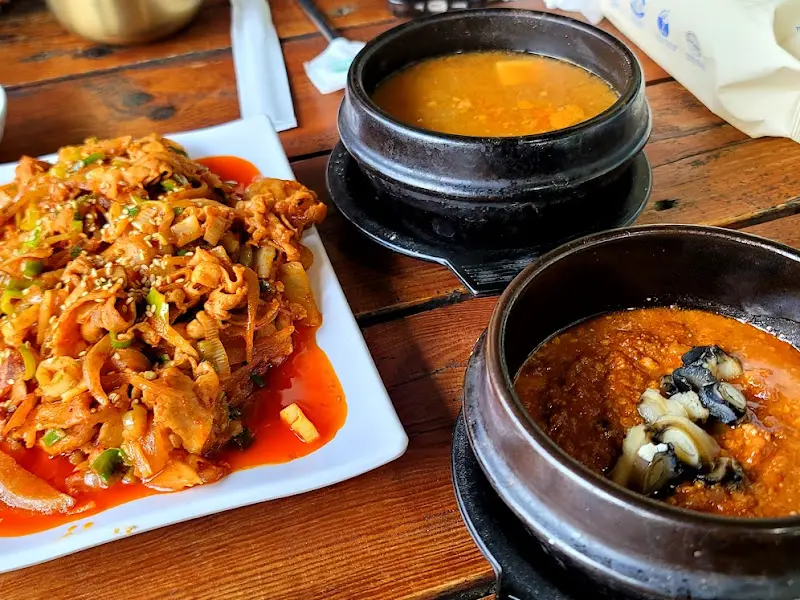 우렁쌈장과 된장찌개