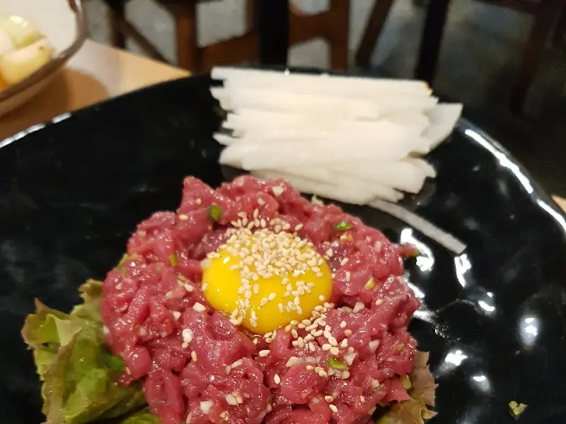 신선한 육사시미