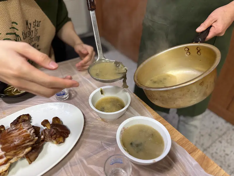 만경족발 시락국