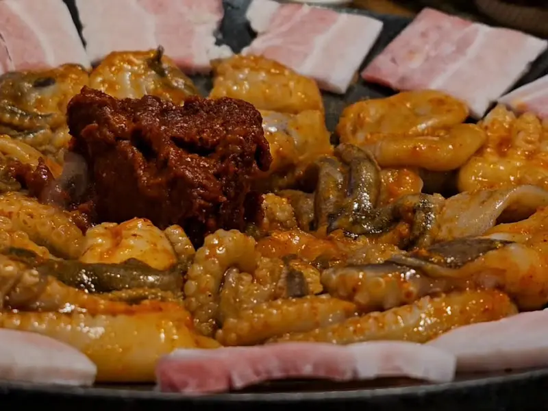 쭈꾸미 삼겹살 근접샷