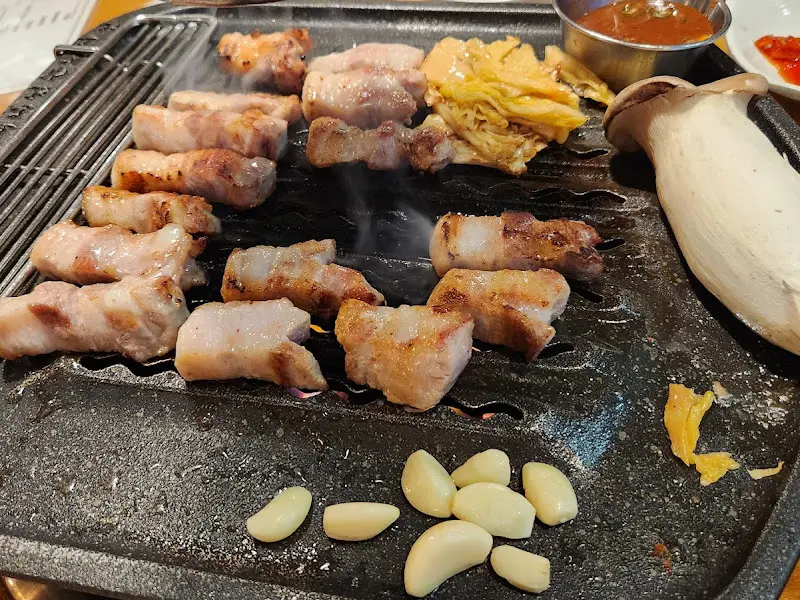 구워지는 삼겹살