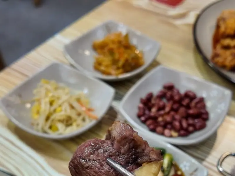 다채로운 맛을 더하는 곁들임 찬