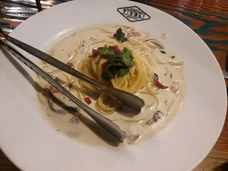 시그노라 까르보나라 파스타