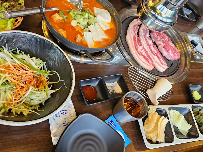 푸짐한 한상차림