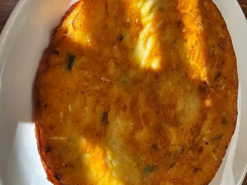 겉은 바삭하고 속은 촉촉한 녹두전