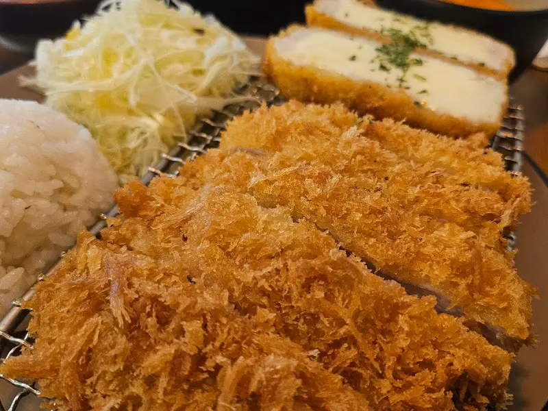 만월돈가스 등심 돈가스