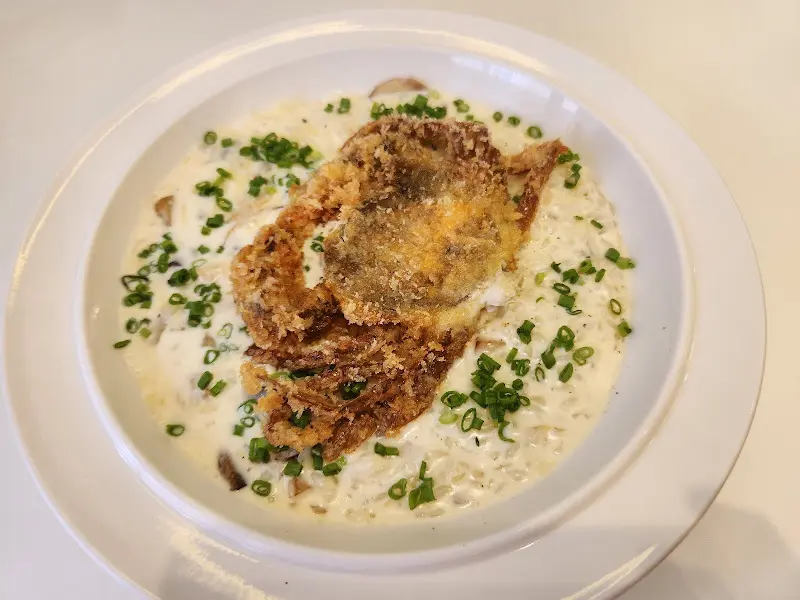 꽃게 한 마리가 통째로 올라간 꽃게랑 리조또