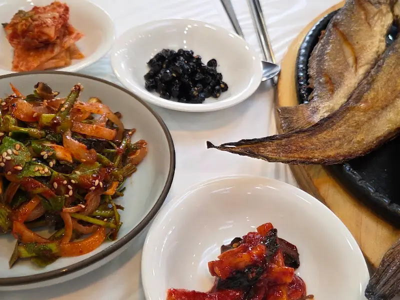 해만횟집 밑반찬 클로즈업