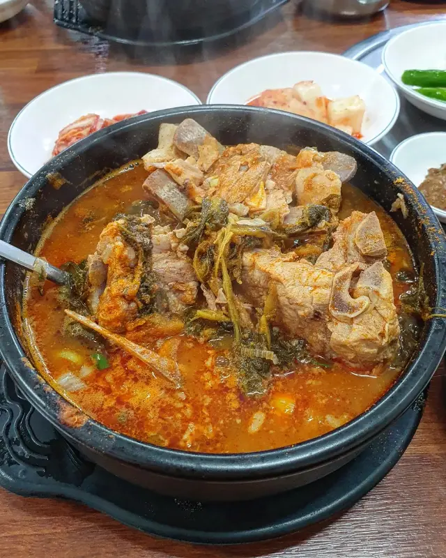 뼈해장국 근접샷