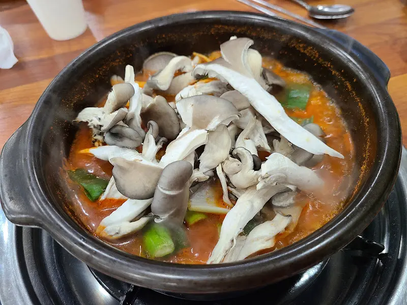 짜글이 전체 모습